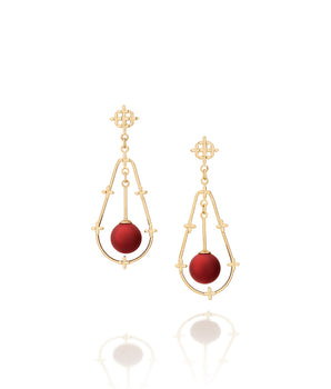 GOLD EARRING WITH PEARL
