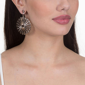 GOLD FLOWER MANDALA EARRING