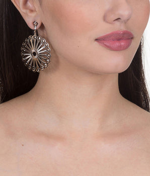 GOLD FLOWER MANDALA EARRING