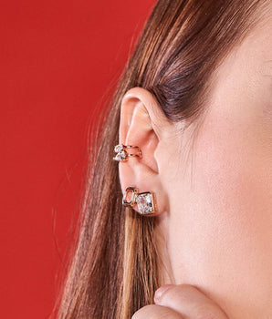GOLD EARRING WITH ZIRCONIA