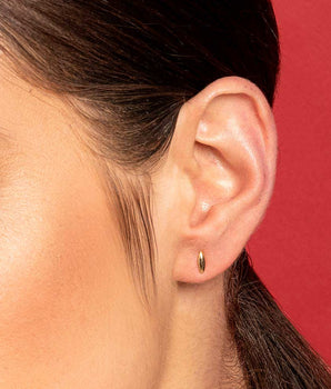 GOLD TINY LEAF STUD EARRINGS