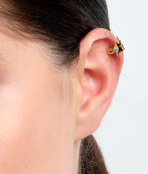 GOLD STAR BAND EAR CUFF