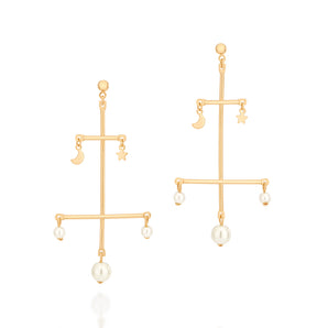 GOLD PEARL CHANDELIER EARRINGS
