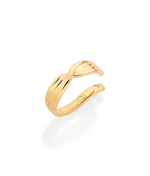 GOLD OCEAN MOVEMENTS EAR CUFF