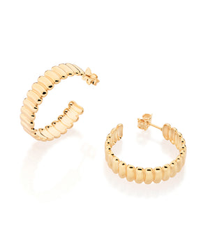 GOLD WAVED THICK HOOP EARRINGS