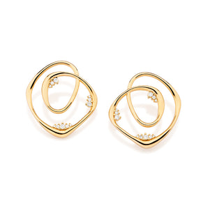 GOLD INNER ROSE EARRINGS