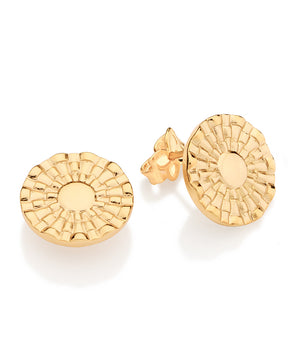 GOLD TRAMAS BUTTON EARRINGS