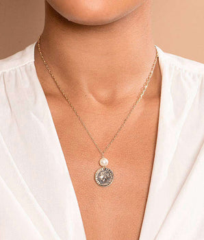 GOLD PEARL MEDAL NECKLACE