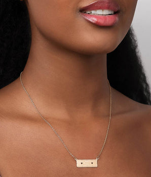 GOLD LOVE NECKLACE