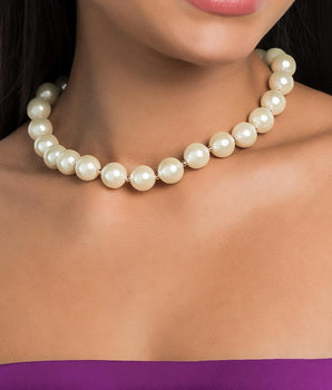 GOLD BIG PEARL NECKLACE