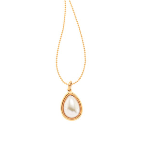 GOLD PENDANT WITH PEARL