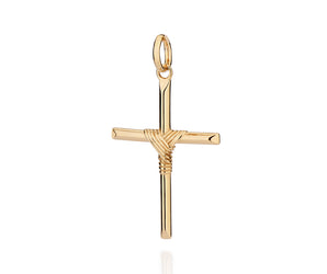 GOLD DETAILED CROSS PENDANT