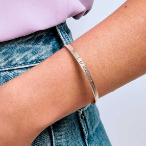 GOLD BRACELET
