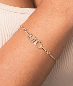 GOLD HORSE SHOE BRACELET