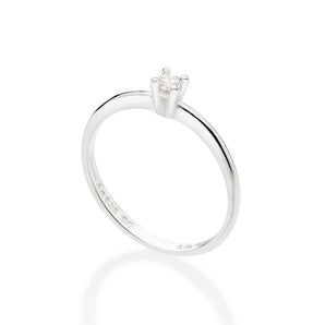 SILVER SIMPLE ENGAGEMENT RING