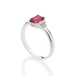 SILVER 925 RUBY HOLIDAY SPIRIT RING