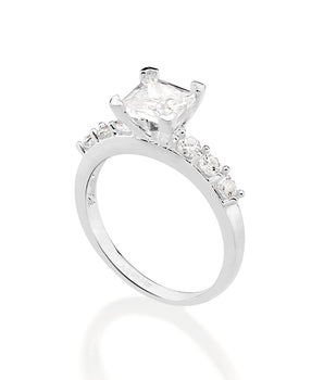 SILVER 925 ESSENTIAL SOLITAIRE RING