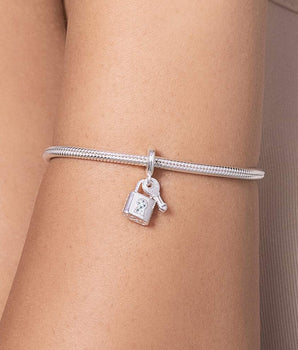 SILVER 925 LOCK AND KEY CHARM